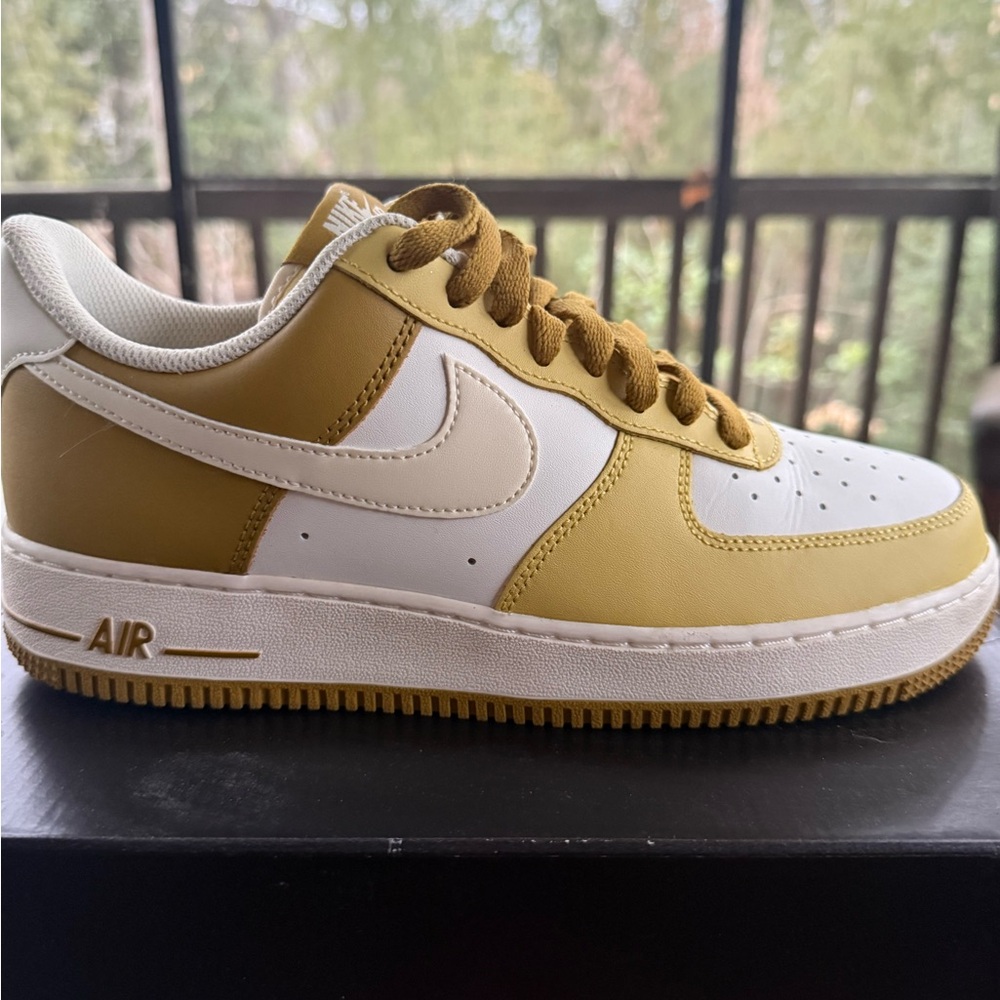 Men’s Nike Air Force 1 Low Bronzine